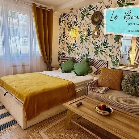 Apartamento Stylish In The Heart Of -central Location & Contemporary Comfort -wi-fi, Air Conditioning